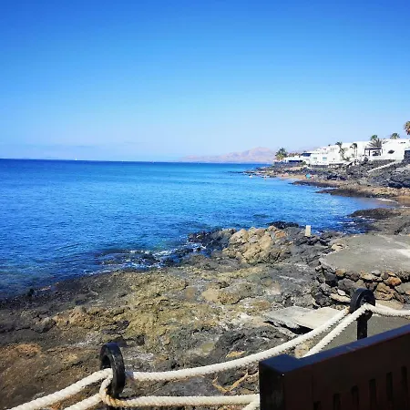 Puerto Del Carmen Sleeps 4 With Air Con